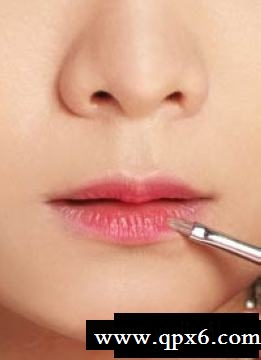 超甜美100%恋爱小蜜桃妆[组图]